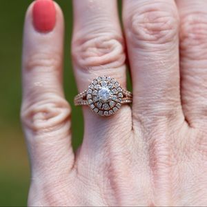 Helzberg 14k rose gold diamond engagement ring